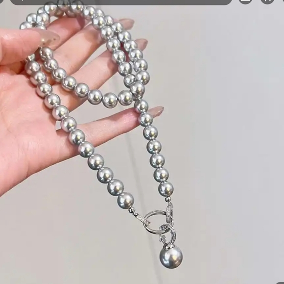 17. NEW Crystal Pearl Necklace/ 19in - Picture 2 of 3